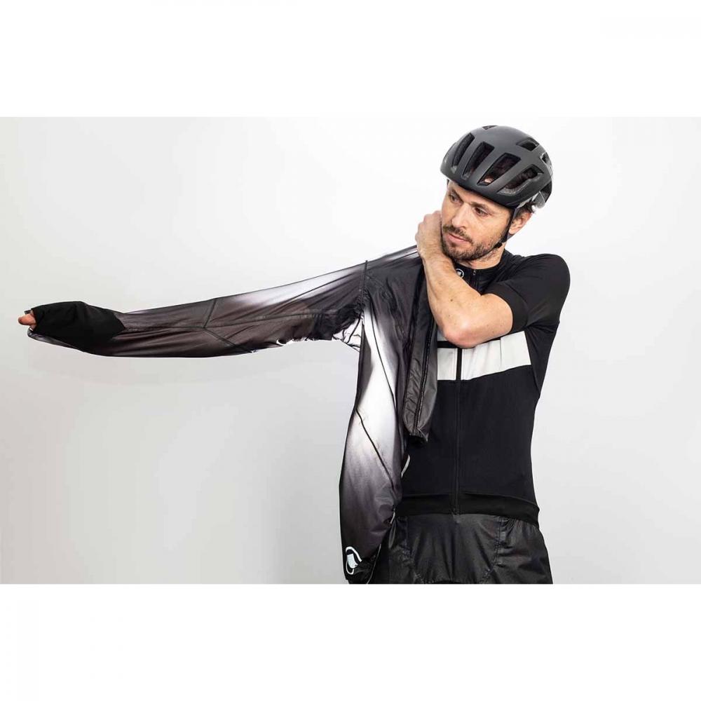 Endura FS260-Pro Adrenaline Race Cape II schwarz Größe L - extrem leichte, wasserdichte und atmungsaktive Regenjacke mit durchgehendem Reißverschluss, transparentem Material, reflektierenden Elementen