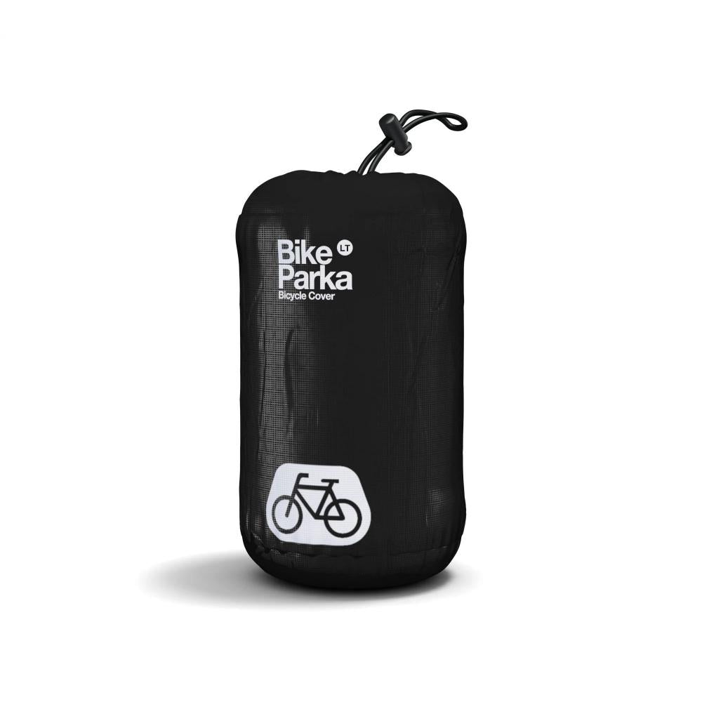 BikeParka Longtail Fahrradabdeckung Ink Black in kompakter schwarzer Tasche mit Logo und Fahrrad-Icon.