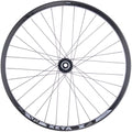 CONTEC Vorderrad "XETA + CORE CL"nFelge: CONTEC Hohlkammer "Xeta", 27,5", 30-584, Höhe: 18,15 mm, 32 Loch, SV Ventil, für Scheibenbremse, einfach geöst, Tubeless ready, max. Systemgewicht 150 kg, geeignet für E-Bikes, schwarz (0.349.816/1)nNabe: CONTEC Vo