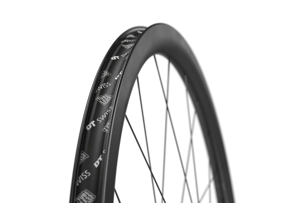 DT Swiss Laufrad CRC 1400 Spline Disc 622 x 22 mm Schwarz - leichtes Aero-Carbon-Hinterrad