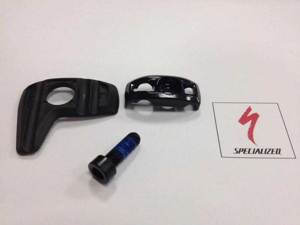 CBG CABLE CLAMP, 3-CABLE (5/4/4MM) BOLT-ON DOWNTUBE CABLE GUIDE, BOTTOM POSITION, W/ BOLT & RUBBER MAT